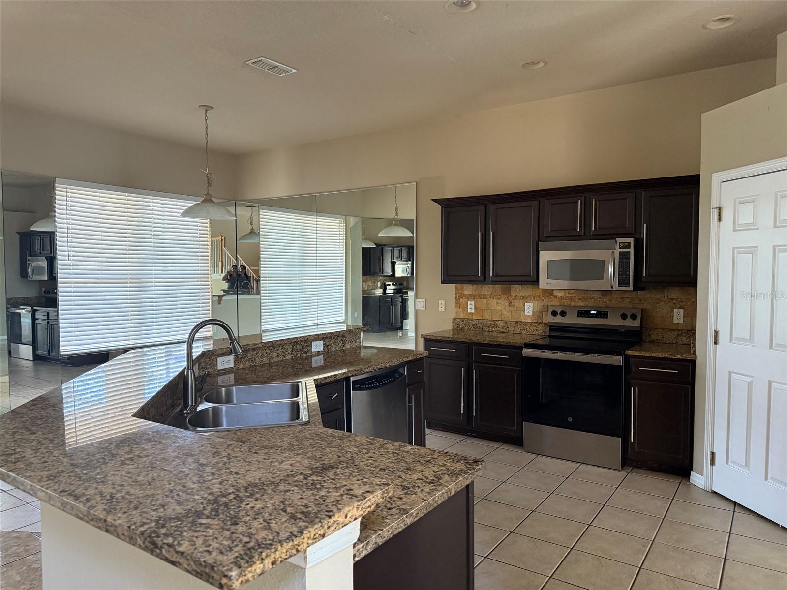 Image 6 of 17 For 5331 Tortuga Drive