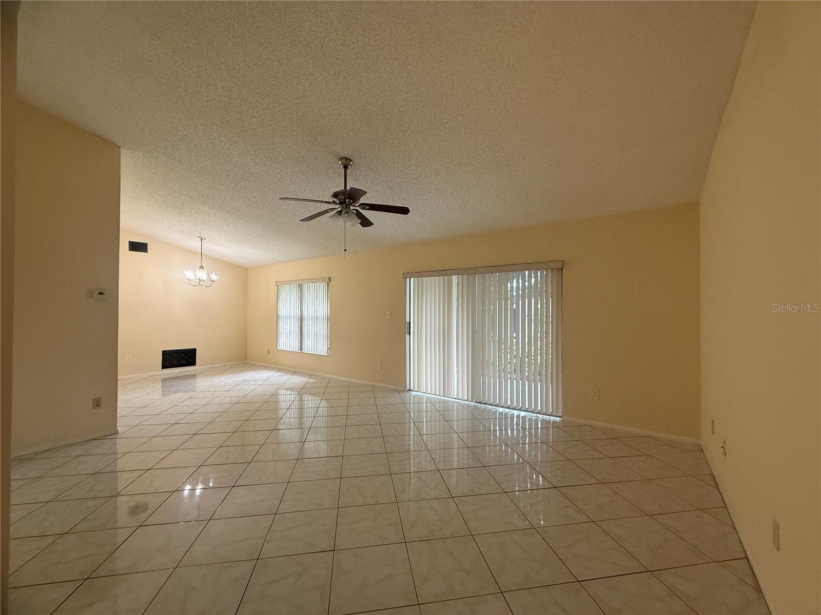 Image 12 of 22 For 12116 Medan Court