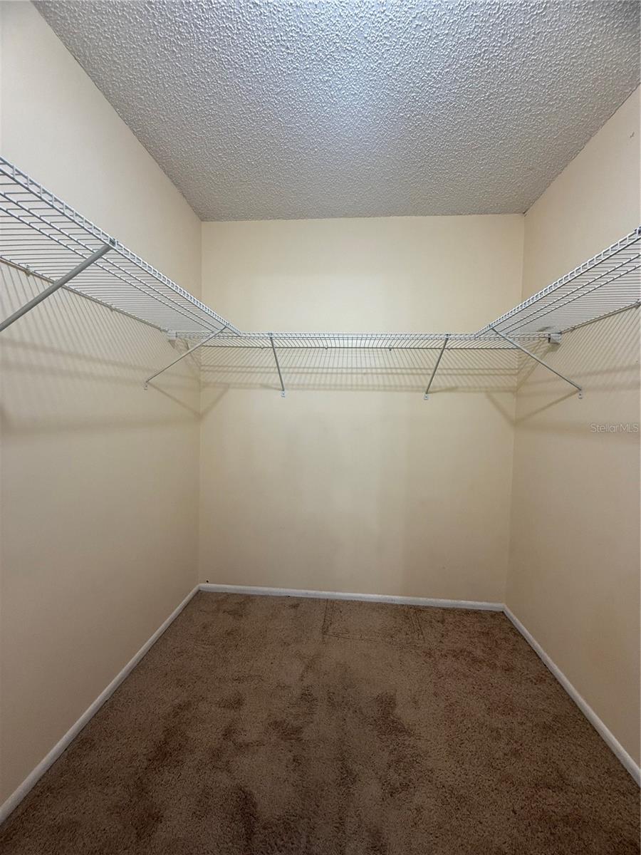 Image 15 of 22 For 12116 Medan Court