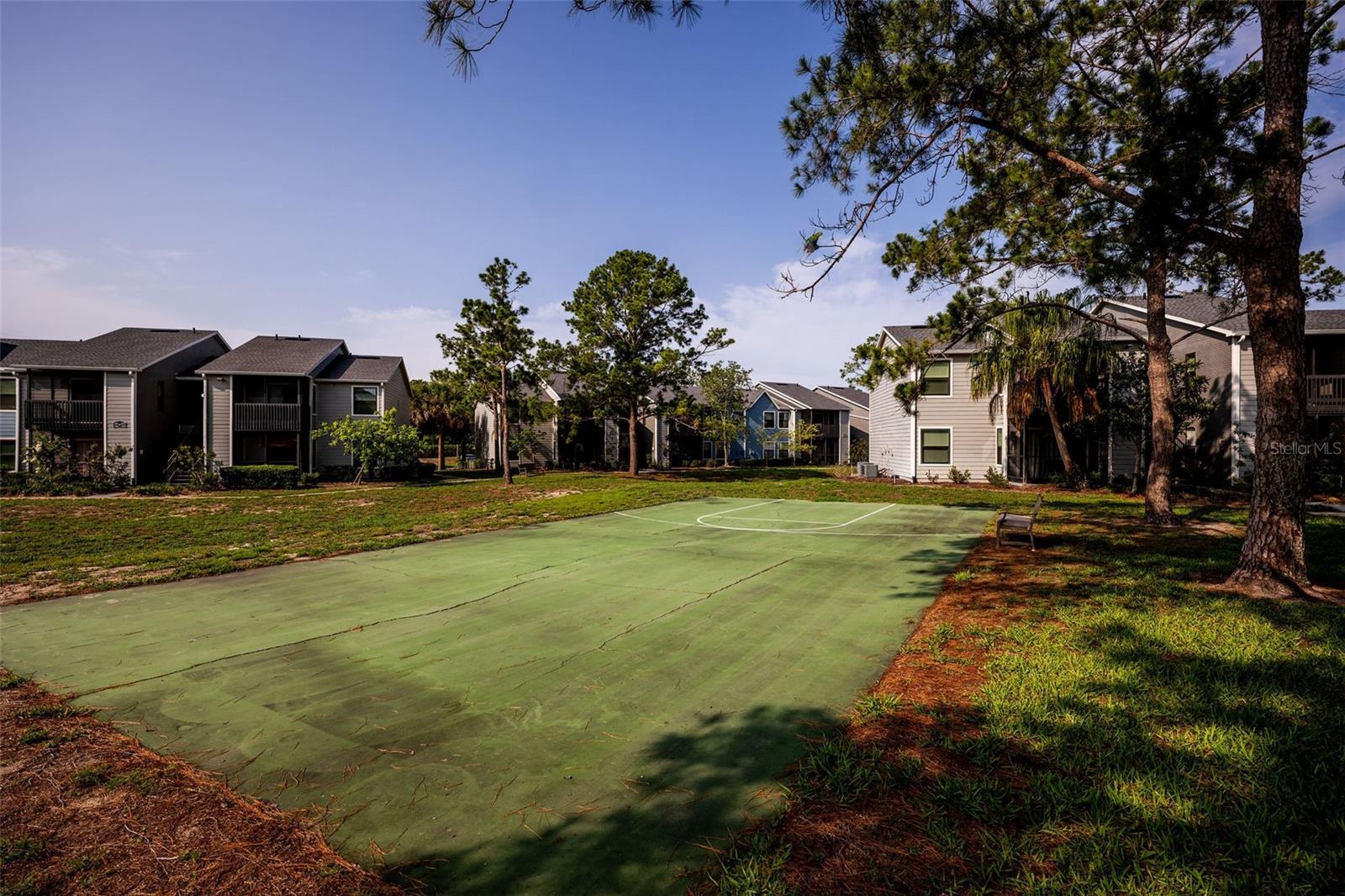 Image 26 of 30 For 3748 Idlebrook Circle 202