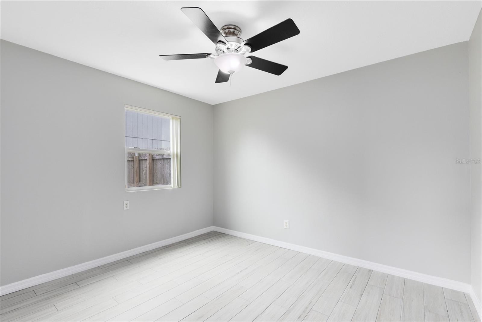 Image 14 of 30 For 1046 Seminole Creek Drive