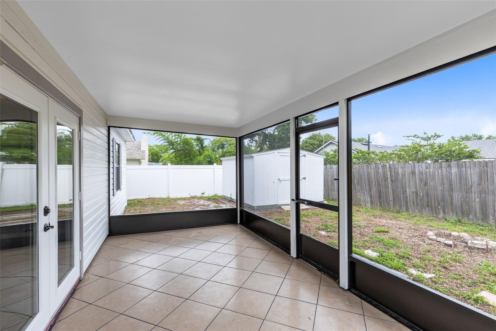 Image 23 of 30 For 1046 Seminole Creek Drive