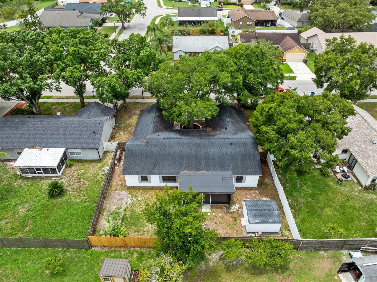 Image 28 of 30 For 1046 Seminole Creek Drive