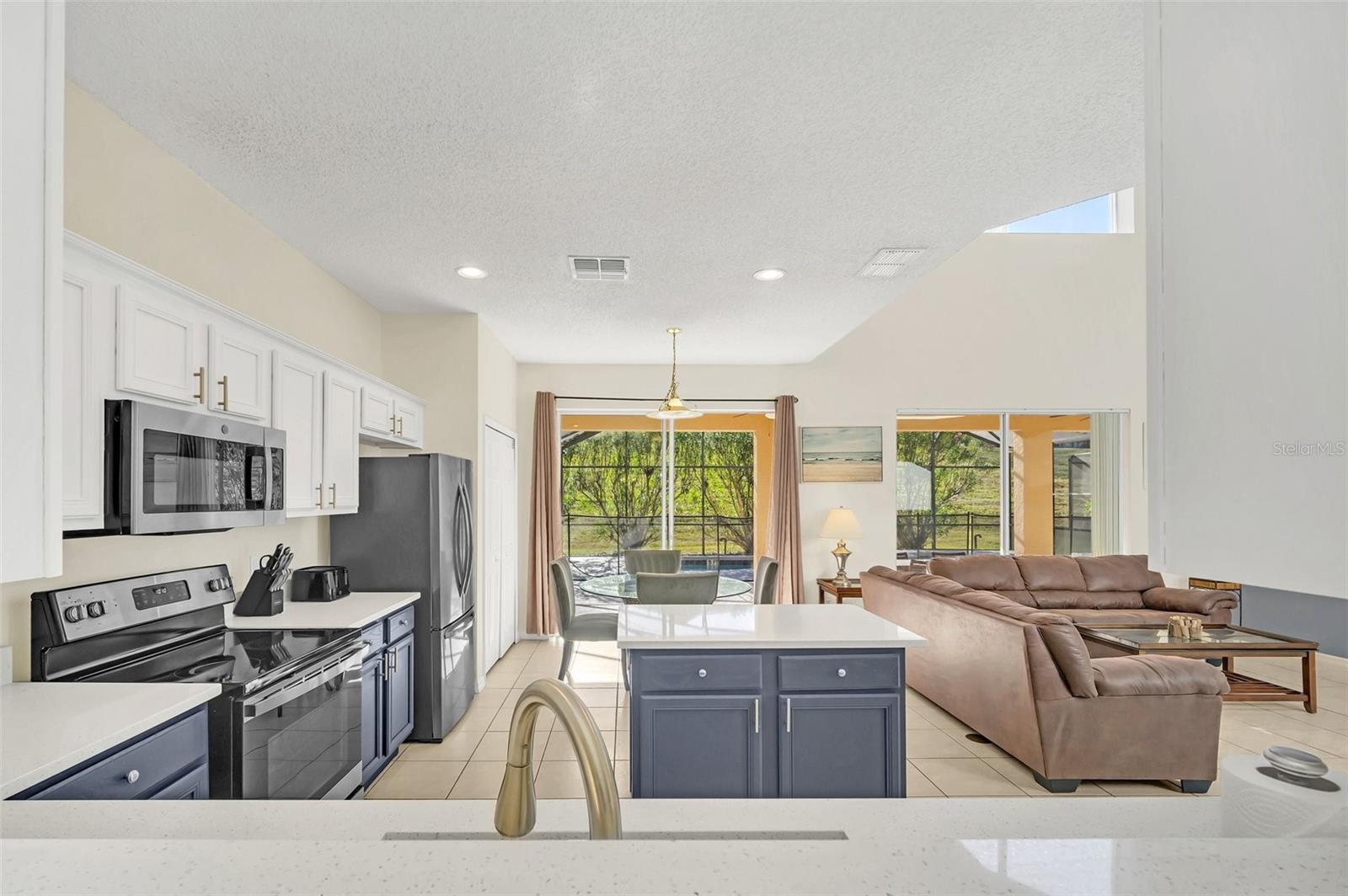 Image 23 of 74 For 8622 La Isla Drive