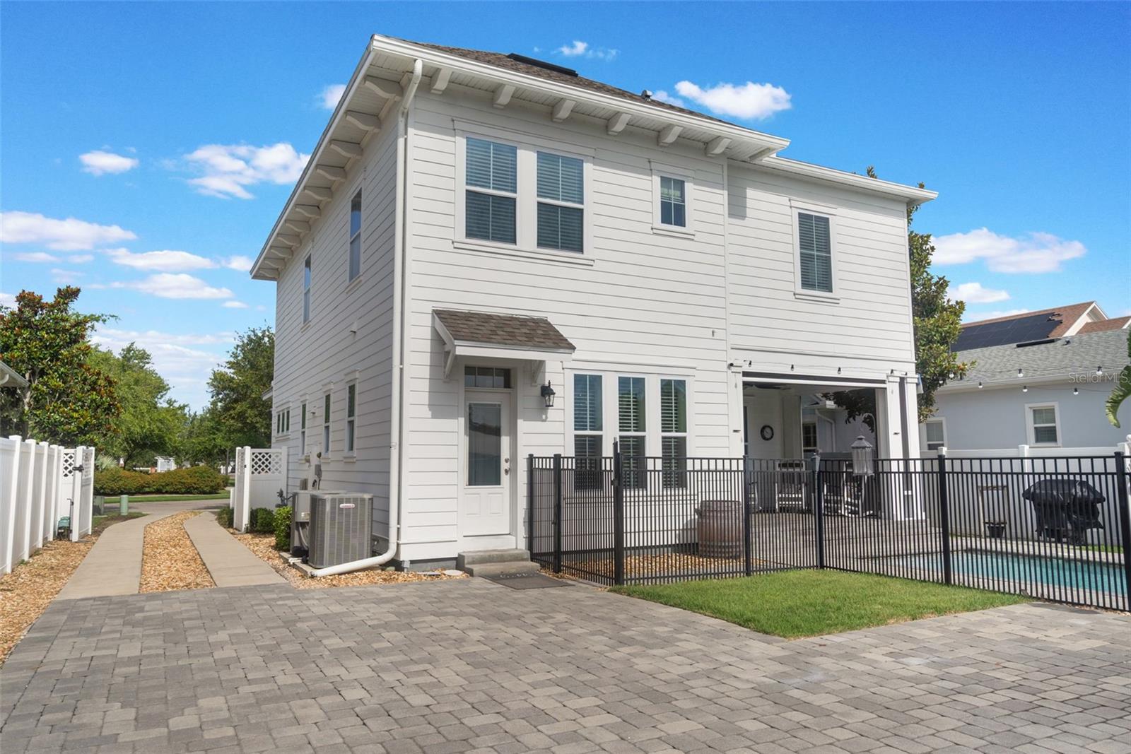Image 36 of 60 For 859 Easley Avenue