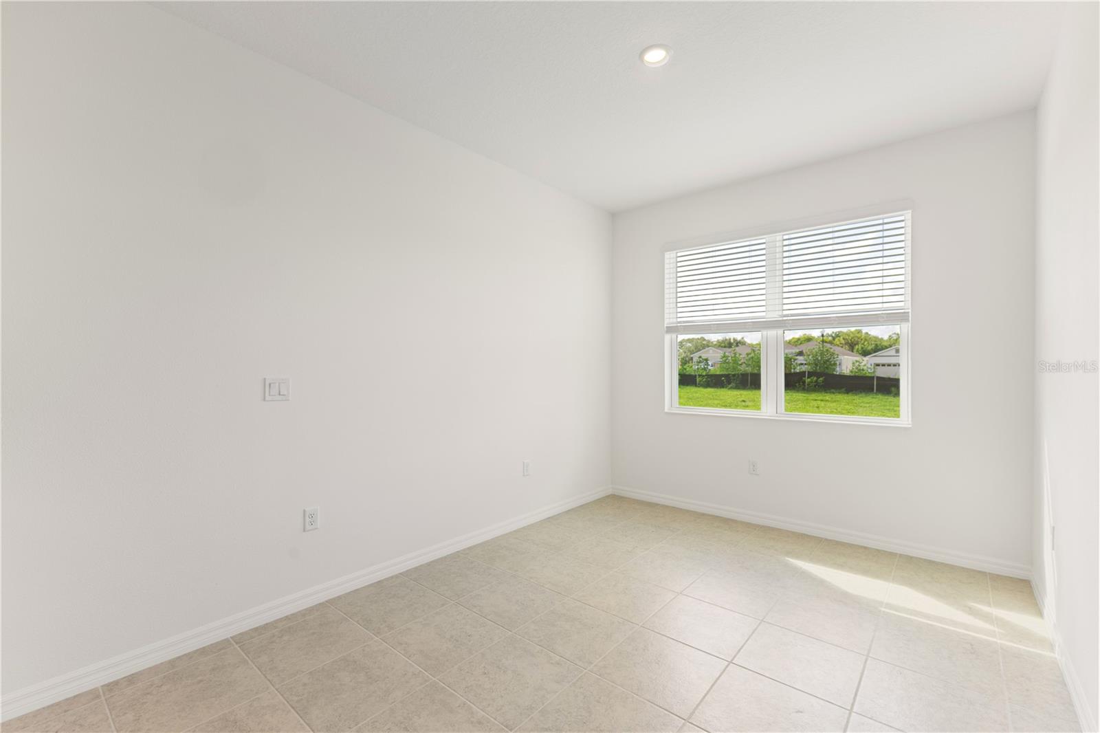 Image 10 of 16 For 797 Lemon Avenue