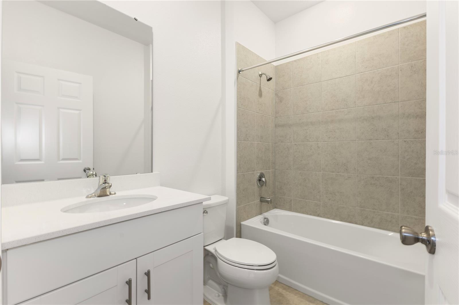 Image 15 of 16 For 797 Lemon Avenue
