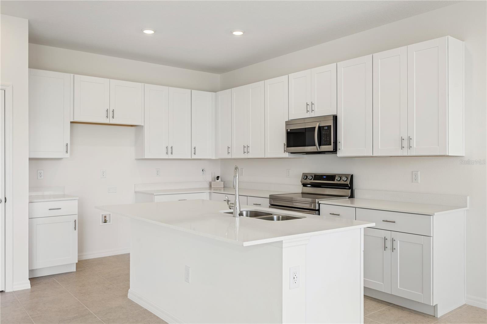 Image 2 of 16 For 797 Lemon Avenue