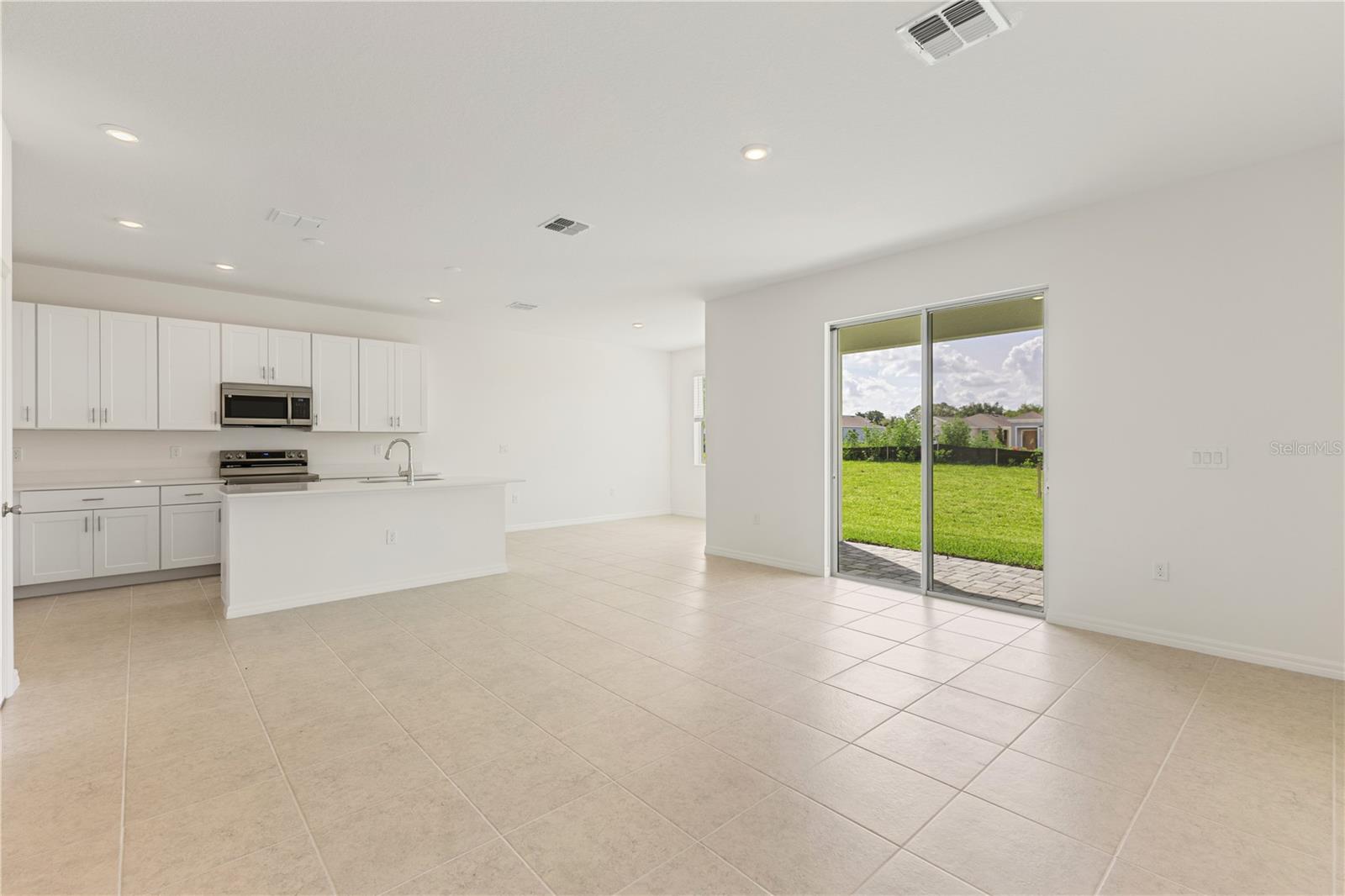 Image 7 of 16 For 797 Lemon Avenue