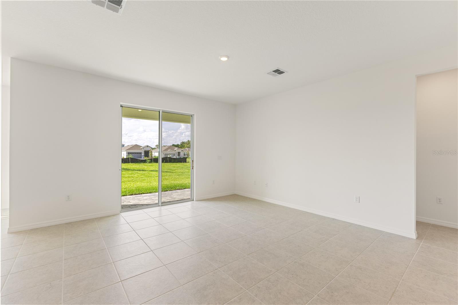 Image 8 of 16 For 797 Lemon Avenue