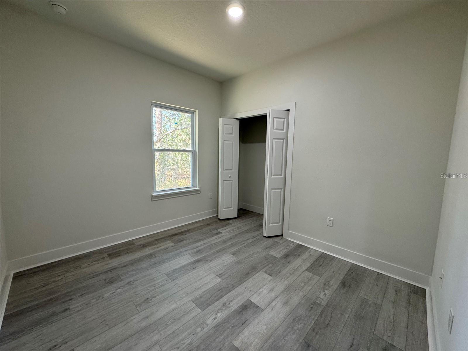 Image 14 of 33 For 702 Marion Oaks Manor