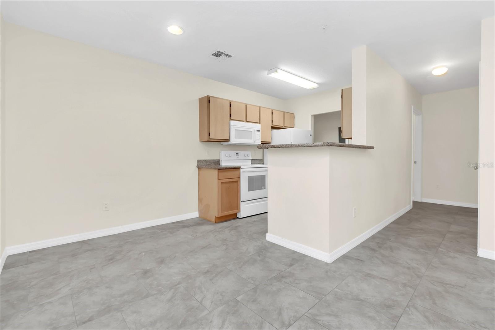 Image 5 of 15 For 4328 Kirkman Road 1311