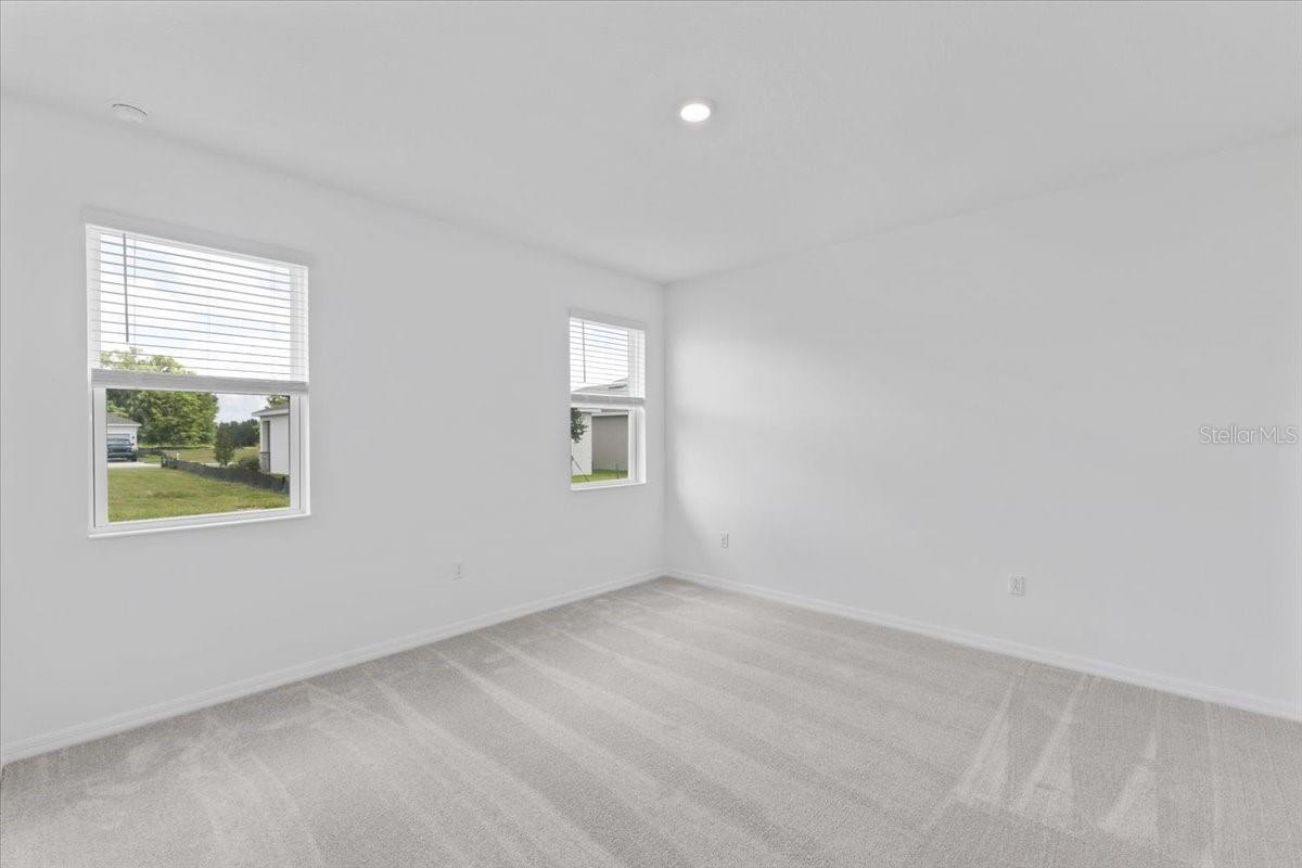 Image 10 of 15 For 180 Duckweed Avenue