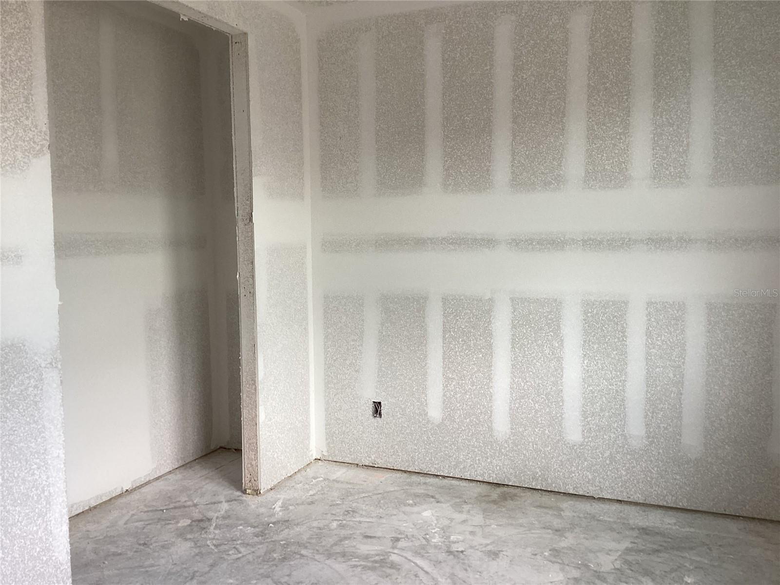 Image 21 of 32 For 2379 Broadbrook Drive