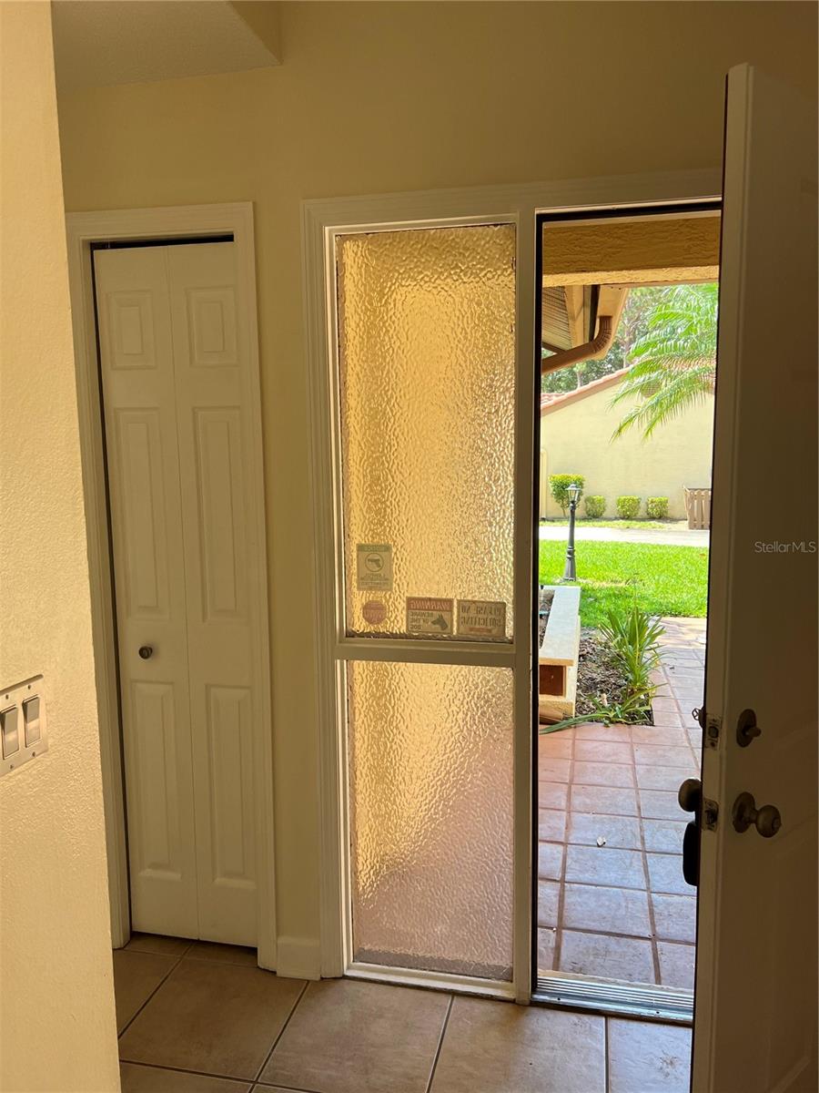 Image 10 of 28 For 8203 Saragoza Court