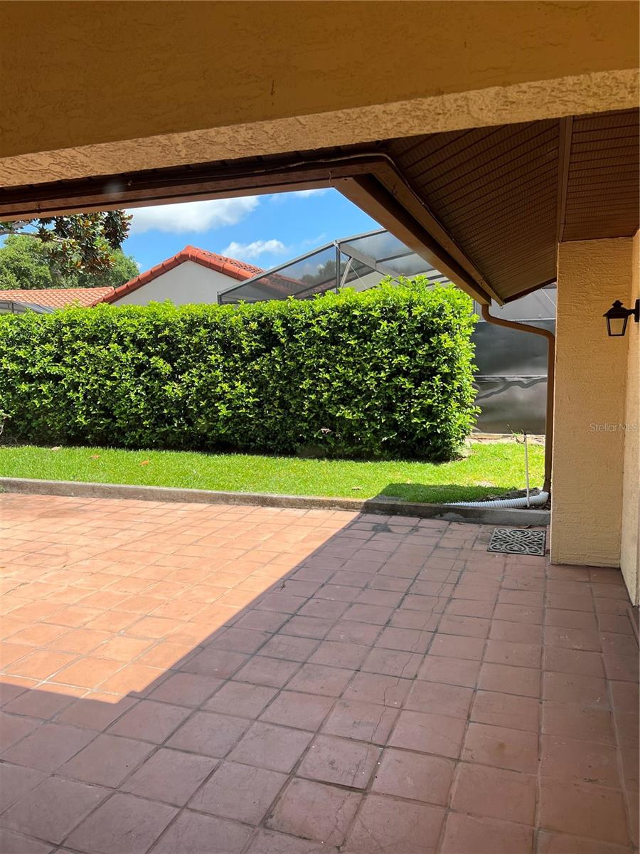Image 17 of 28 For 8203 Saragoza Court
