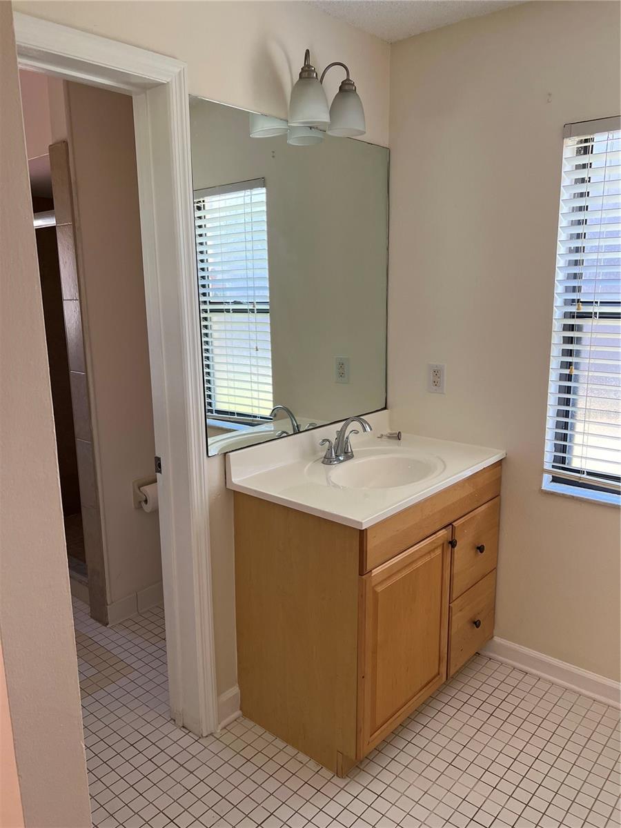 Image 20 of 28 For 8203 Saragoza Court