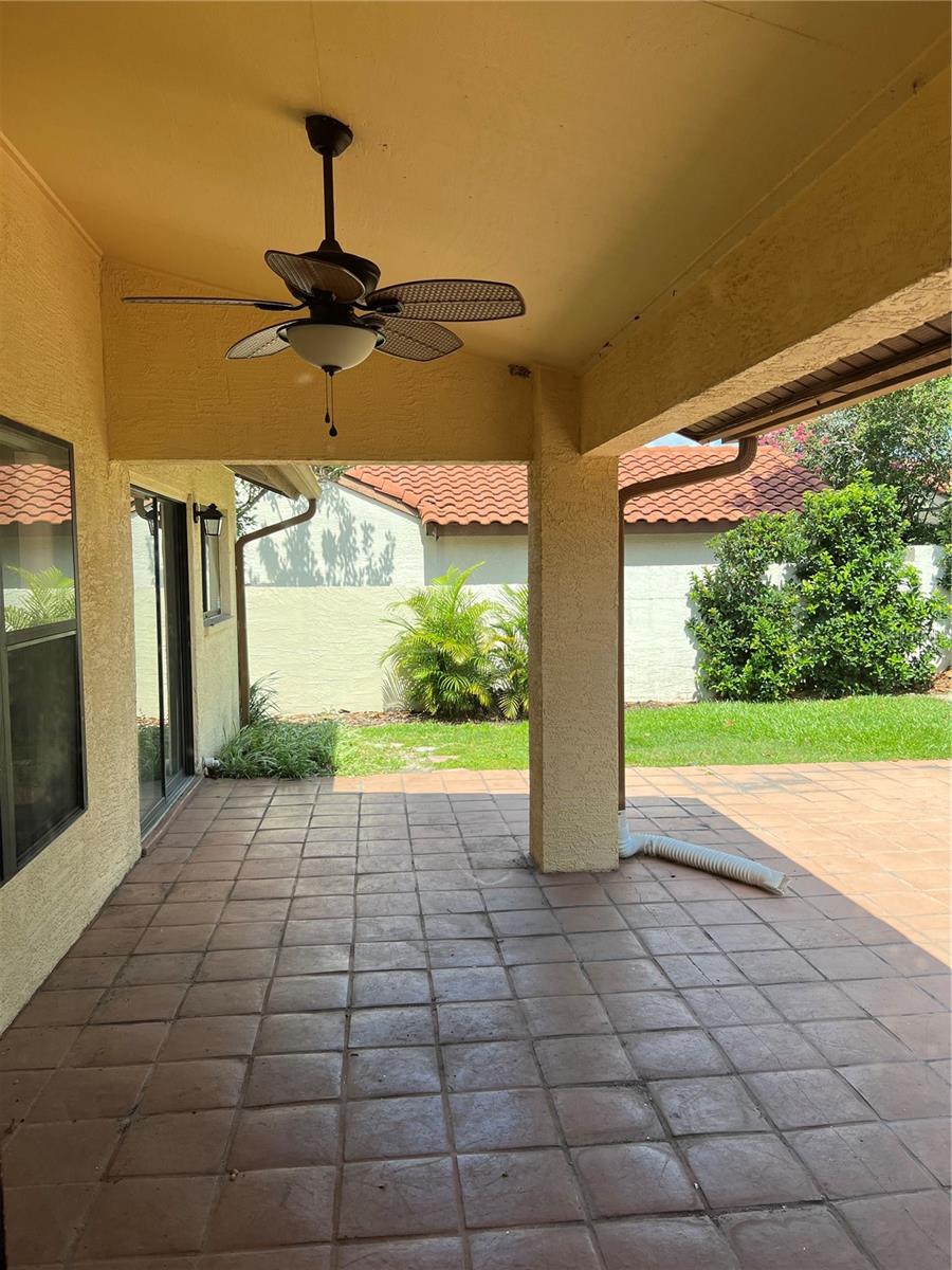 Image 23 of 28 For 8203 Saragoza Court