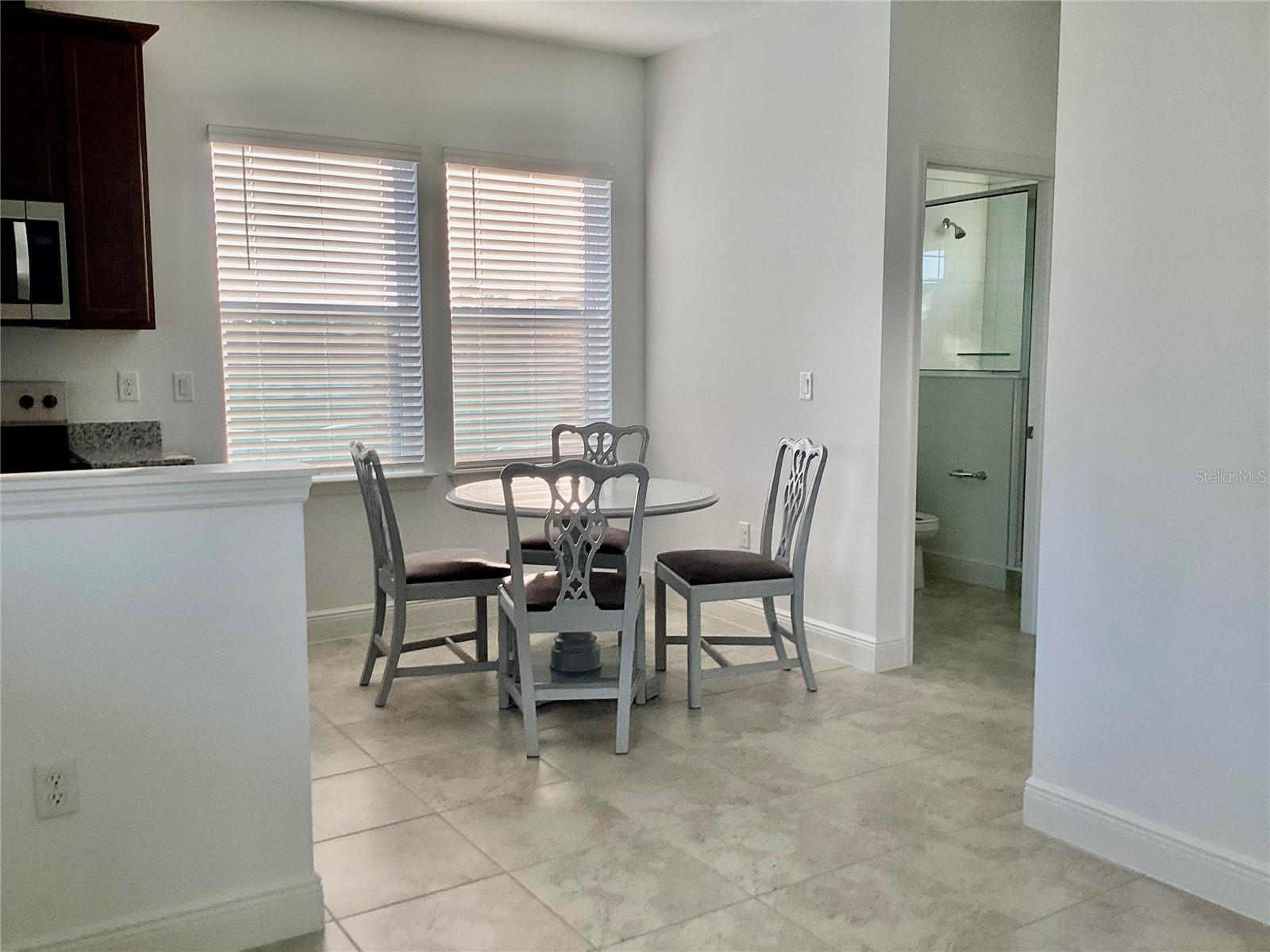 Image 7 of 27 For 3068 Voyager Avenue