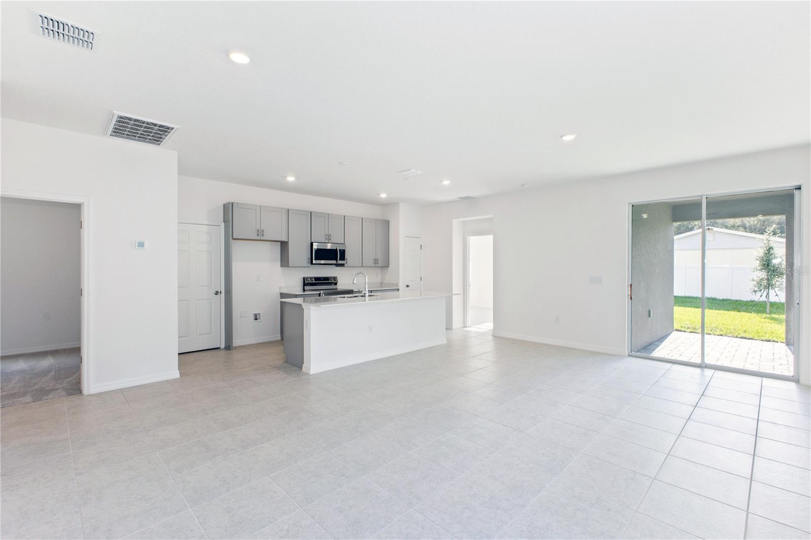 Image 6 of 15 For 196 Duckweed Avenue