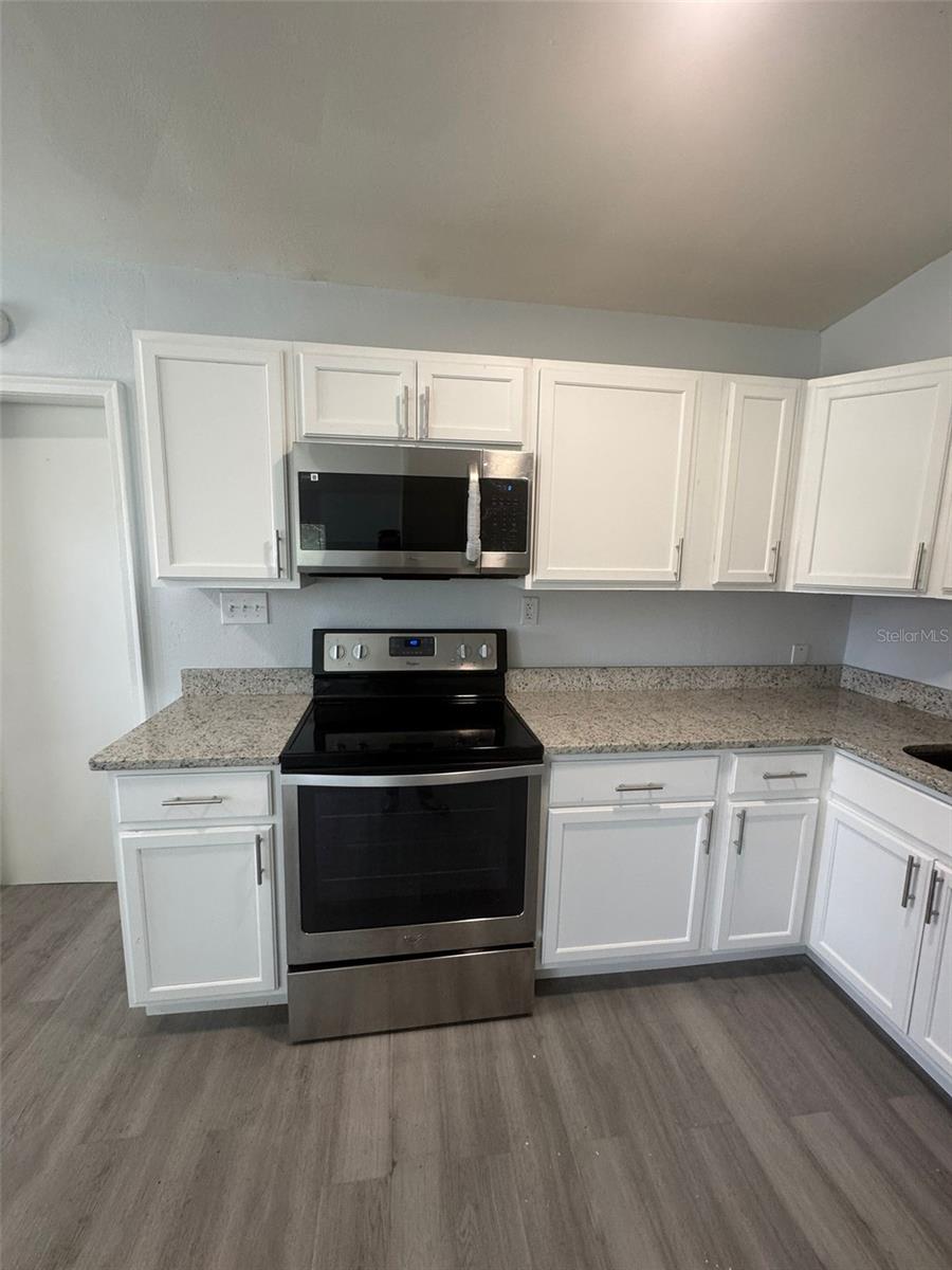 Image 11 of 35 For 5605 Cortez Drive