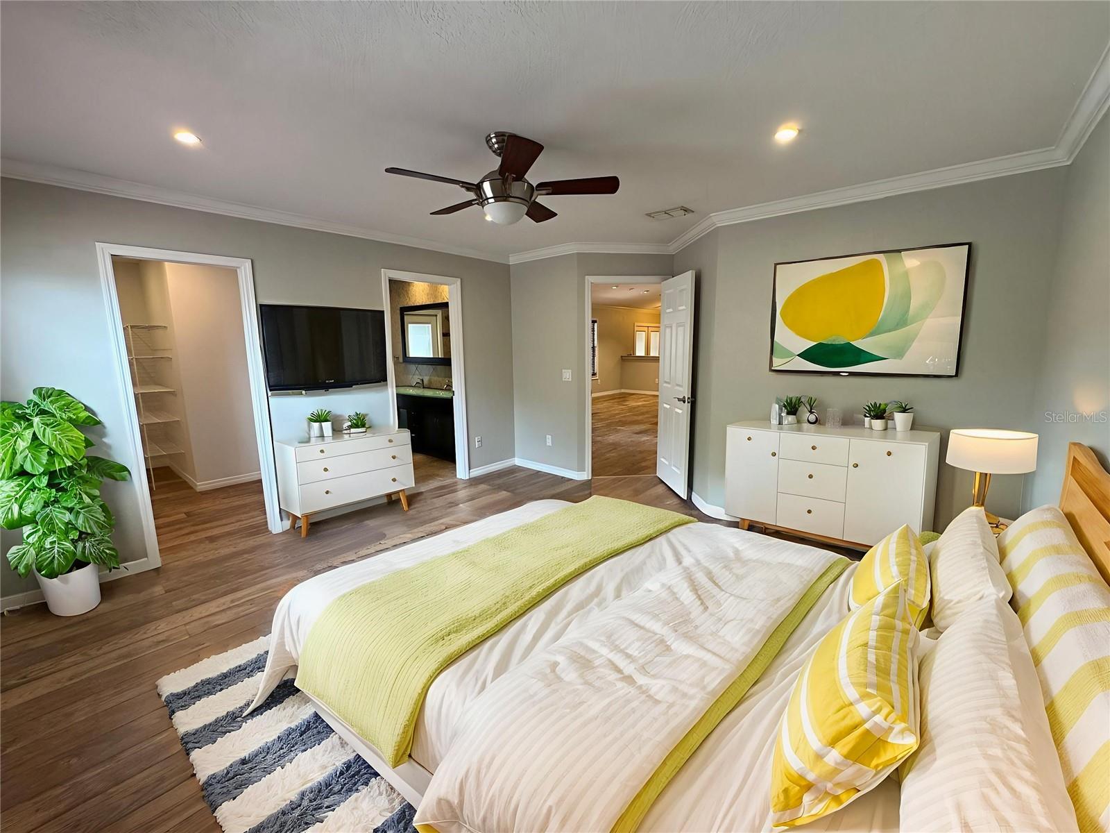 Image 14 of 33 For 4248 Iron Gate Court