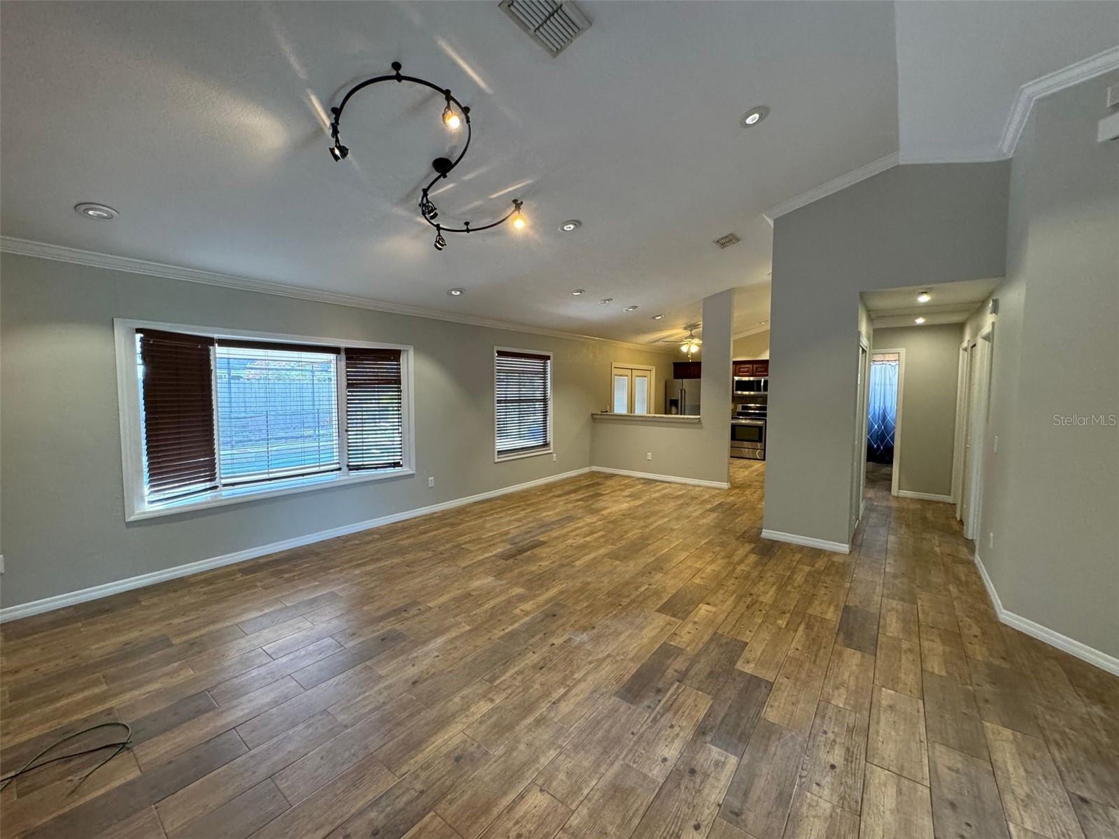 Image 7 of 33 For 4248 Iron Gate Court