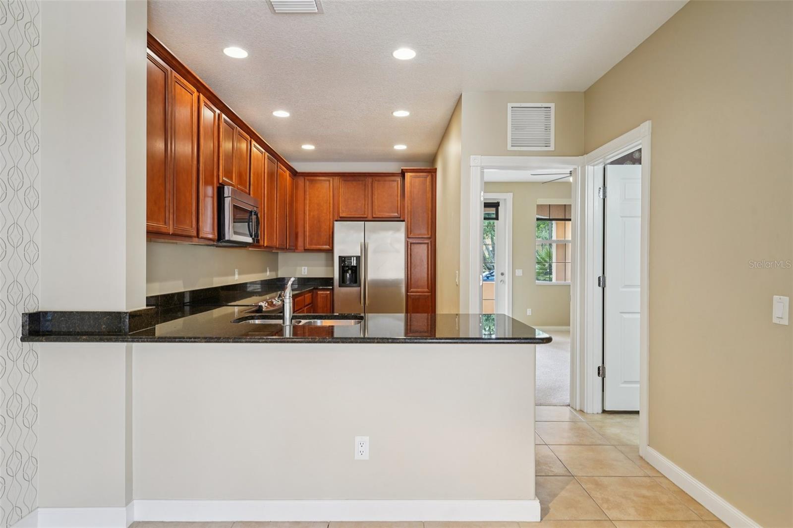 Image 11 of 61 For 8430 Leatherleaf Lane