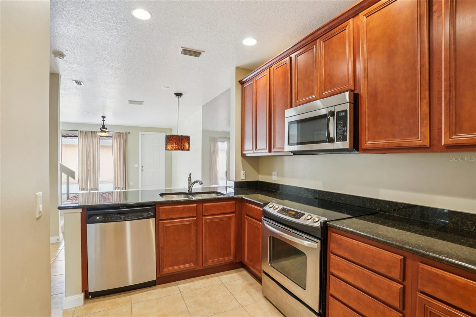 Image 12 of 61 For 8430 Leatherleaf Lane