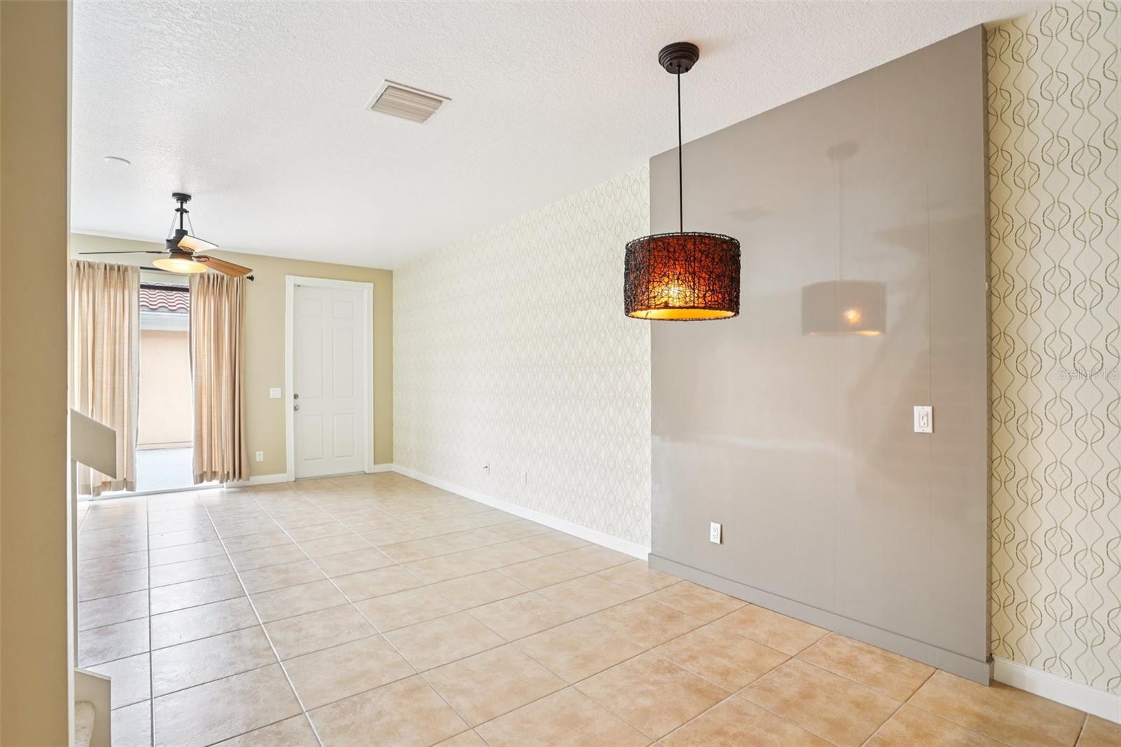 Image 9 of 61 For 8430 Leatherleaf Lane