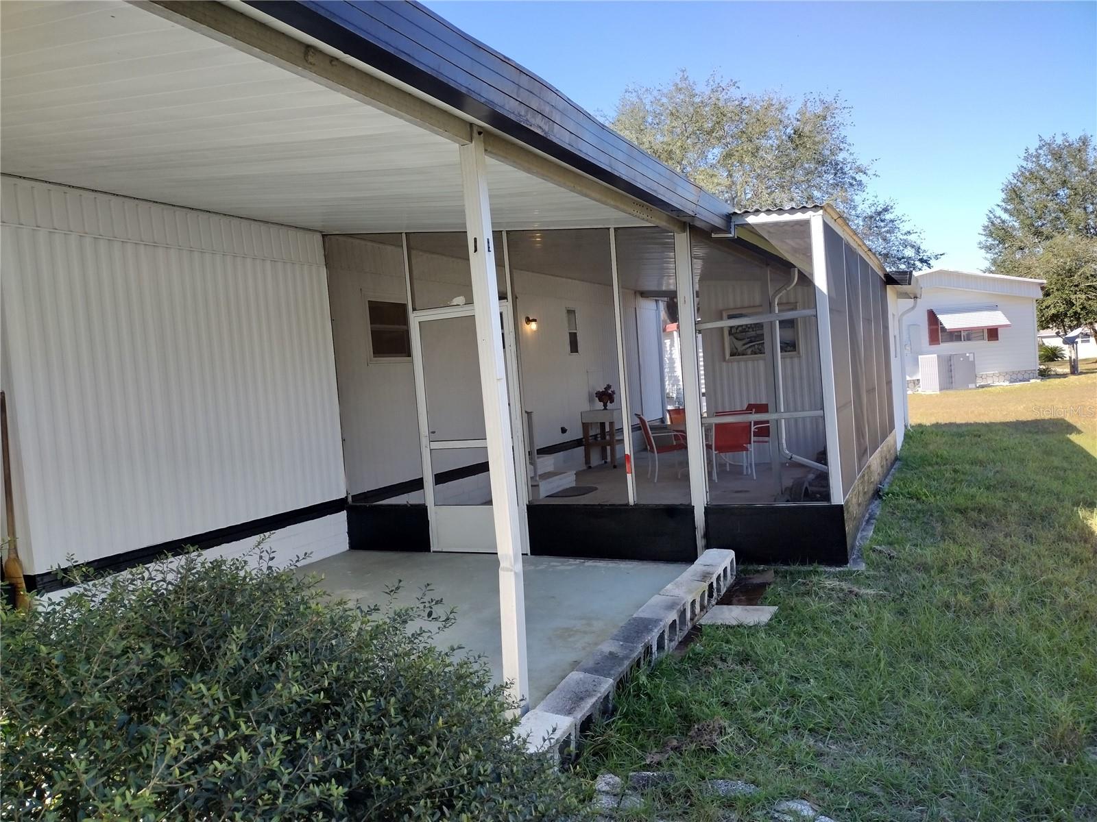 Image 6 of 22 For 925 Beechwood Avenue