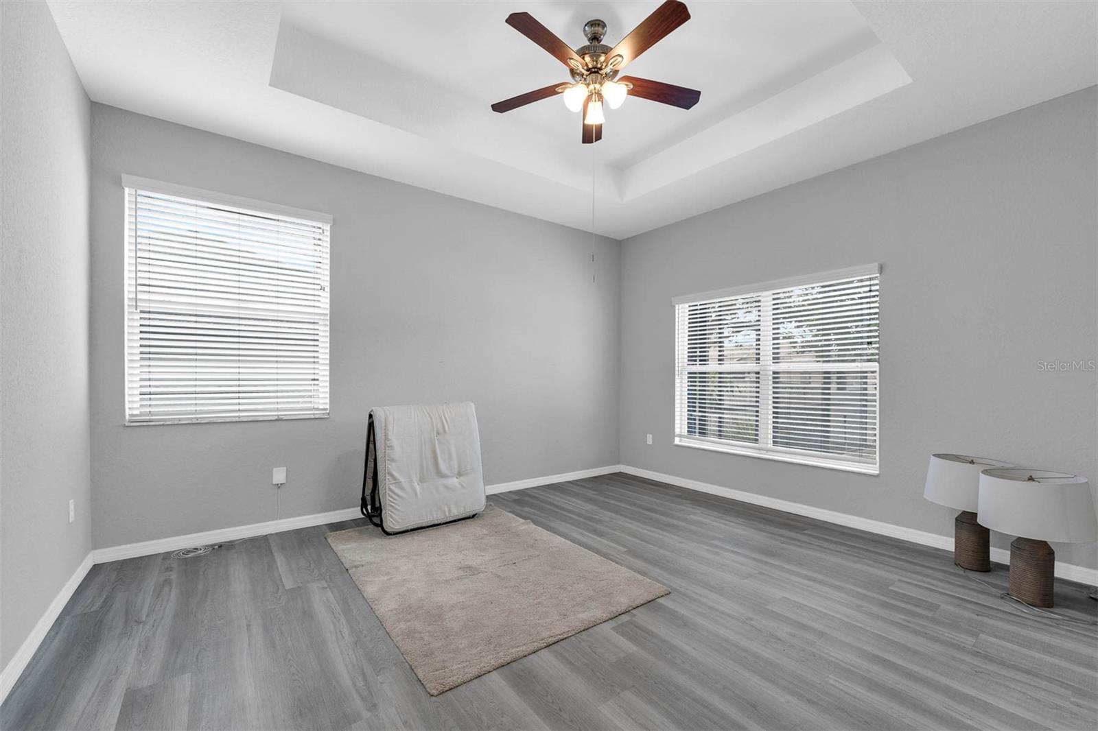 Image 20 of 39 For 3956 Shadowind Way