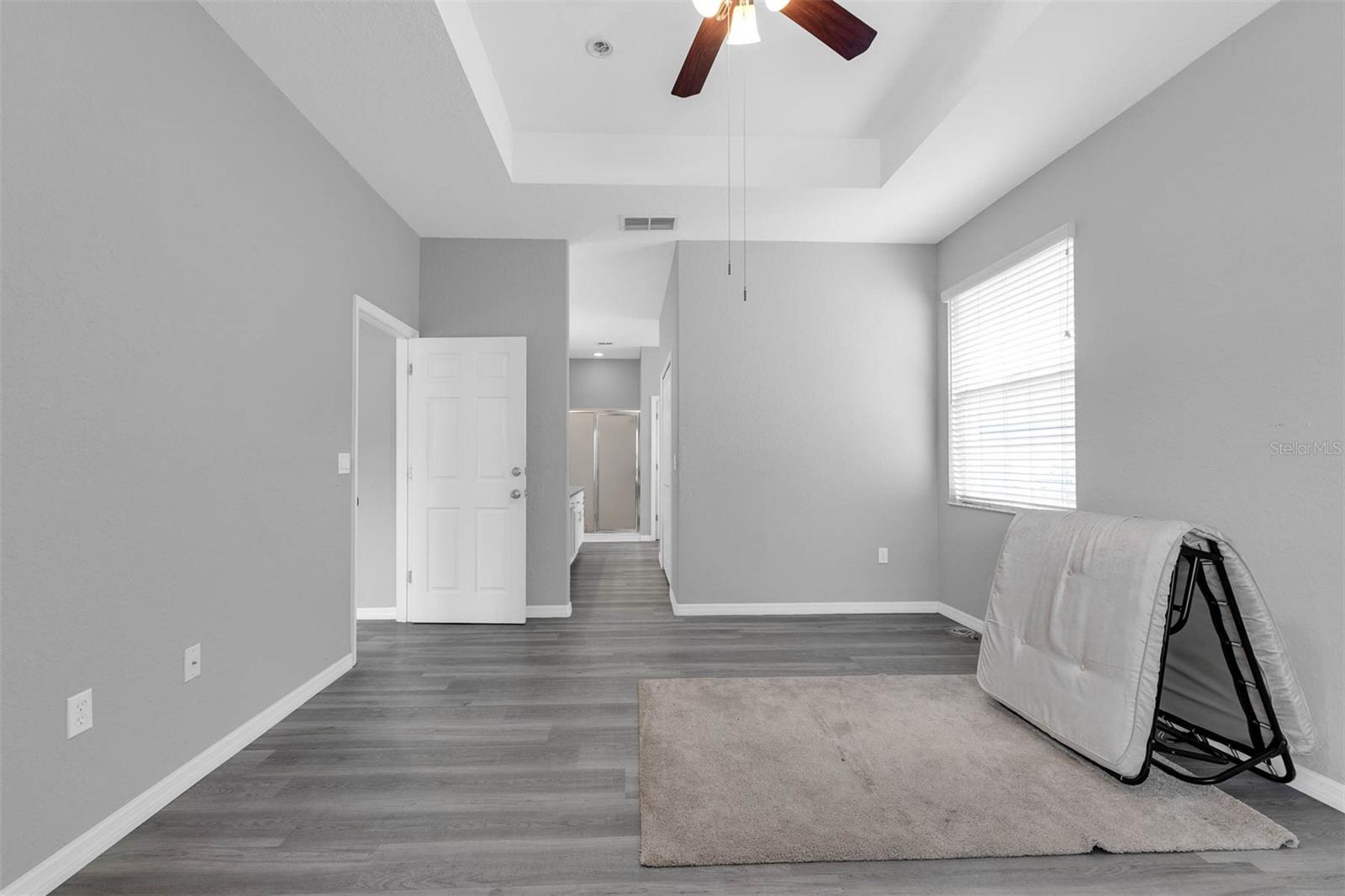 Image 21 of 39 For 3956 Shadowind Way