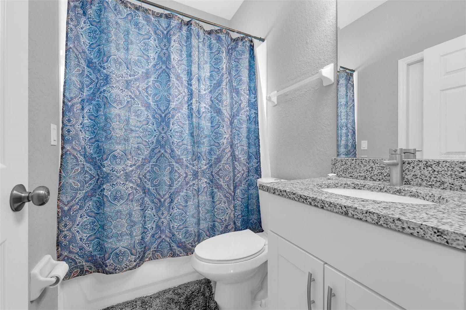 Image 28 of 39 For 3956 Shadowind Way