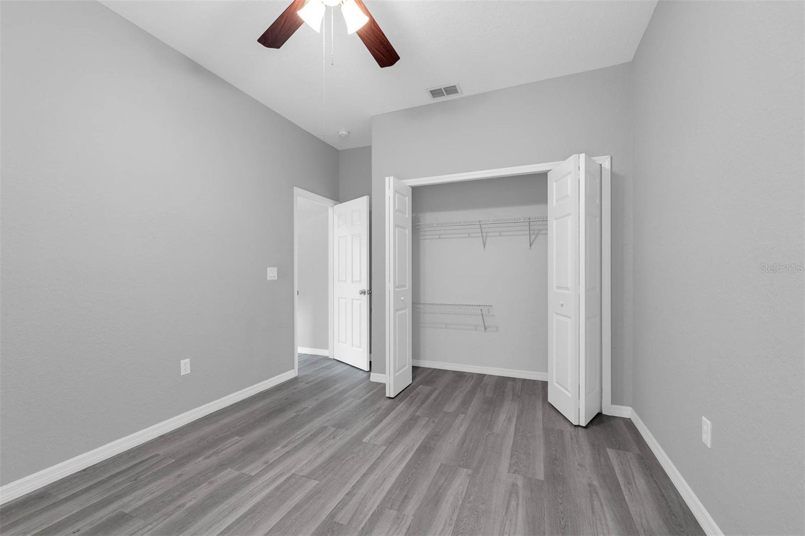 Image 30 of 39 For 3956 Shadowind Way