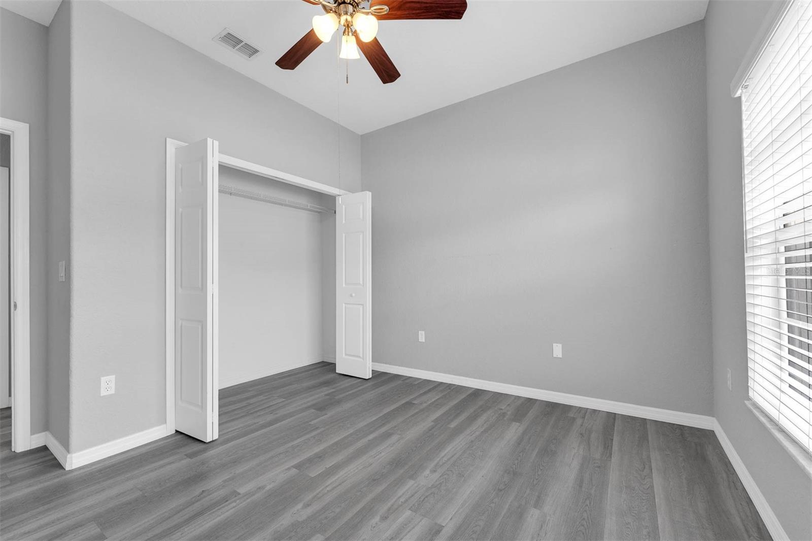 Image 33 of 39 For 3956 Shadowind Way