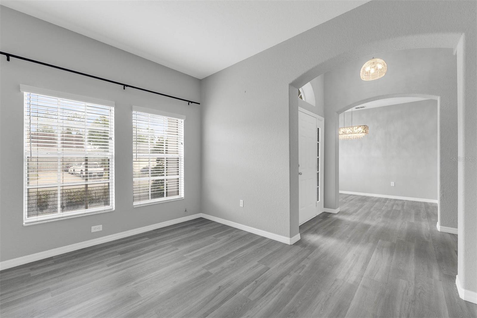 Image 7 of 39 For 3956 Shadowind Way
