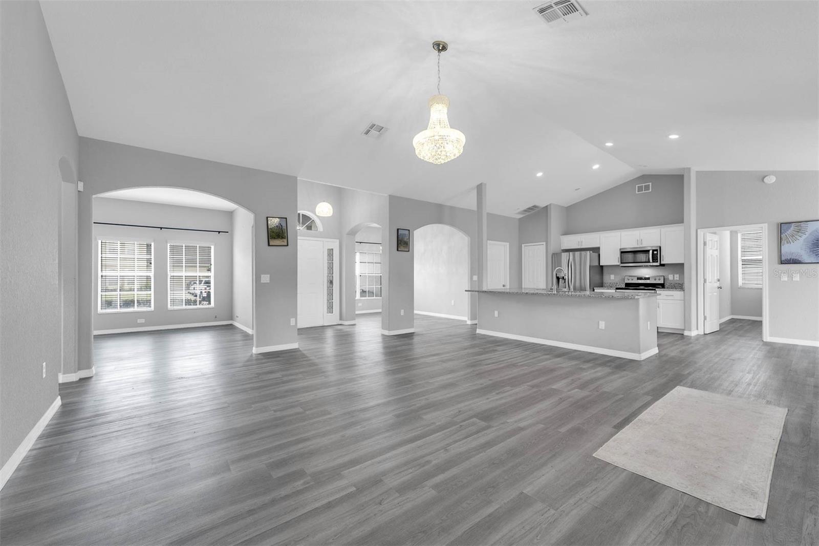 Image 9 of 39 For 3956 Shadowind Way