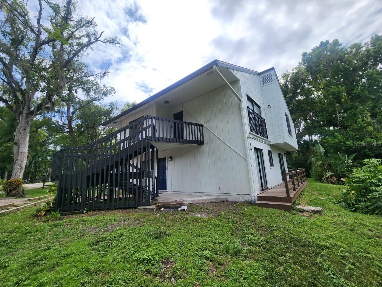 Image 3 of 25 For 431 Geneva Drive
