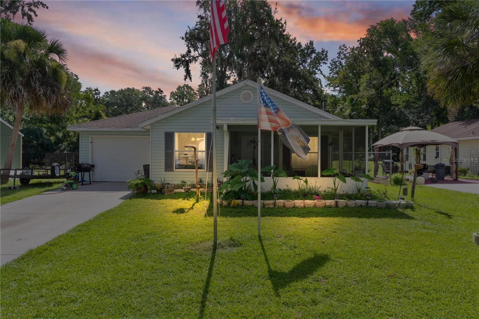 Details for 2597 Cr 426f, LAKE PANASOFFKEE, FL 33538