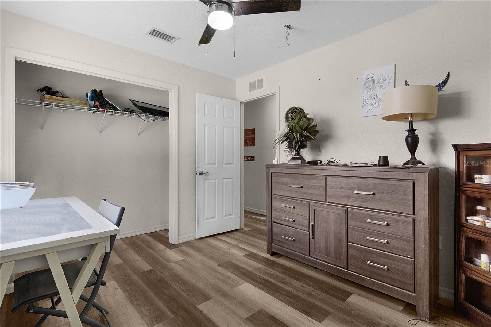 Image 11 of 37 For 2597 Cr 426f