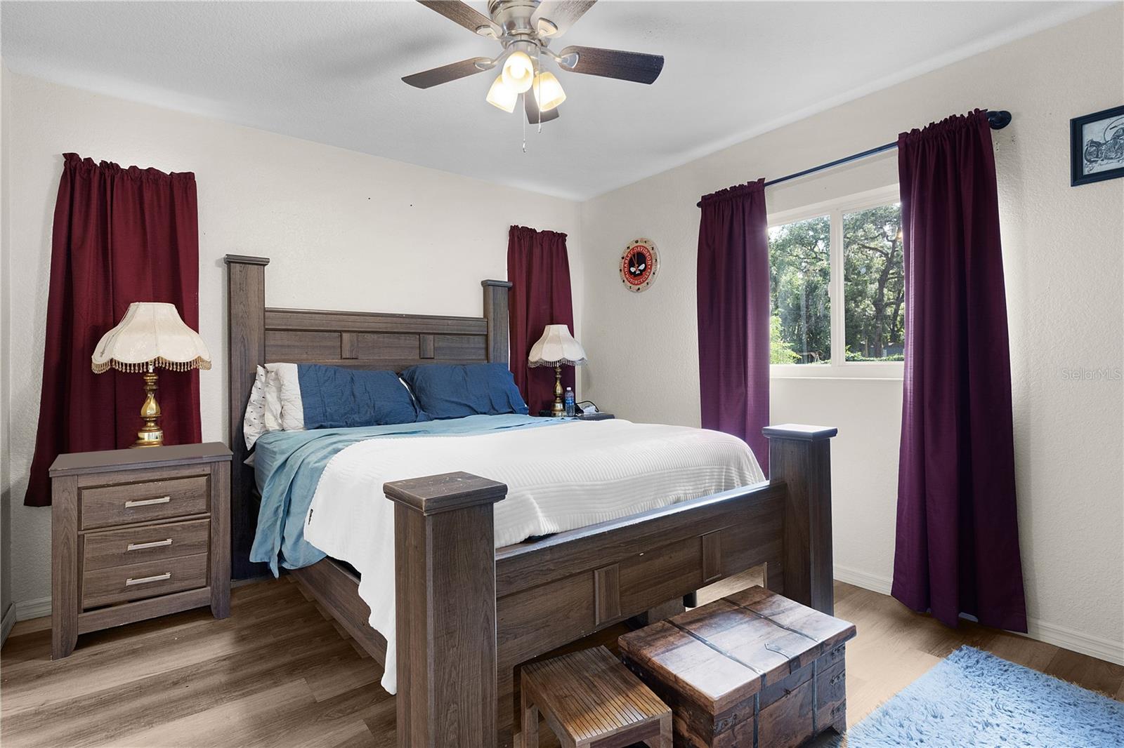 Image 12 of 37 For 2597 Cr 426f