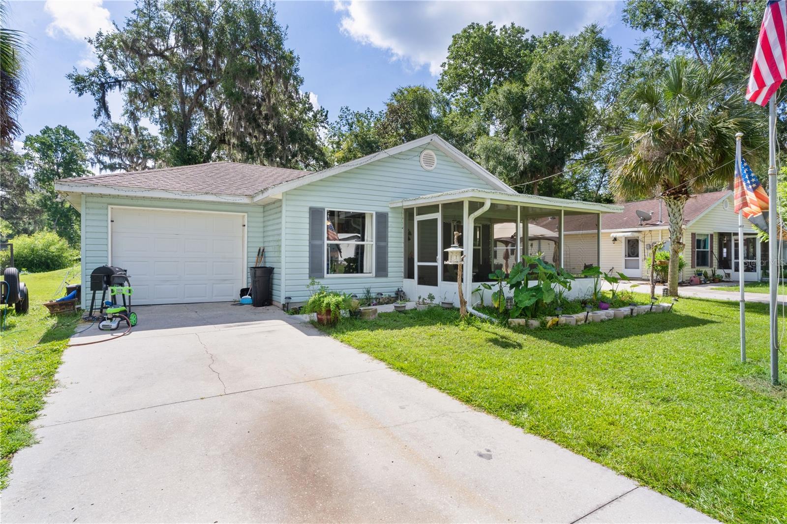 Image 2 of 37 For 2597 Cr 426f