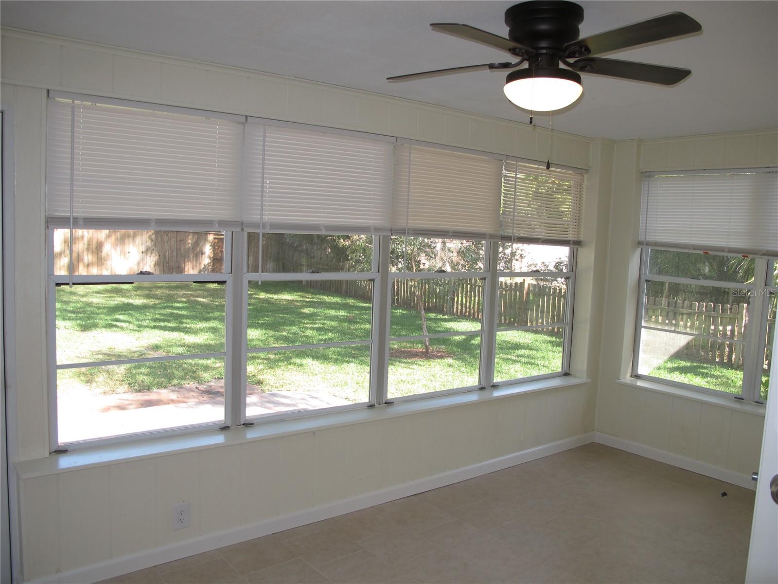 Image 4 of 15 For 915 Boardman Street