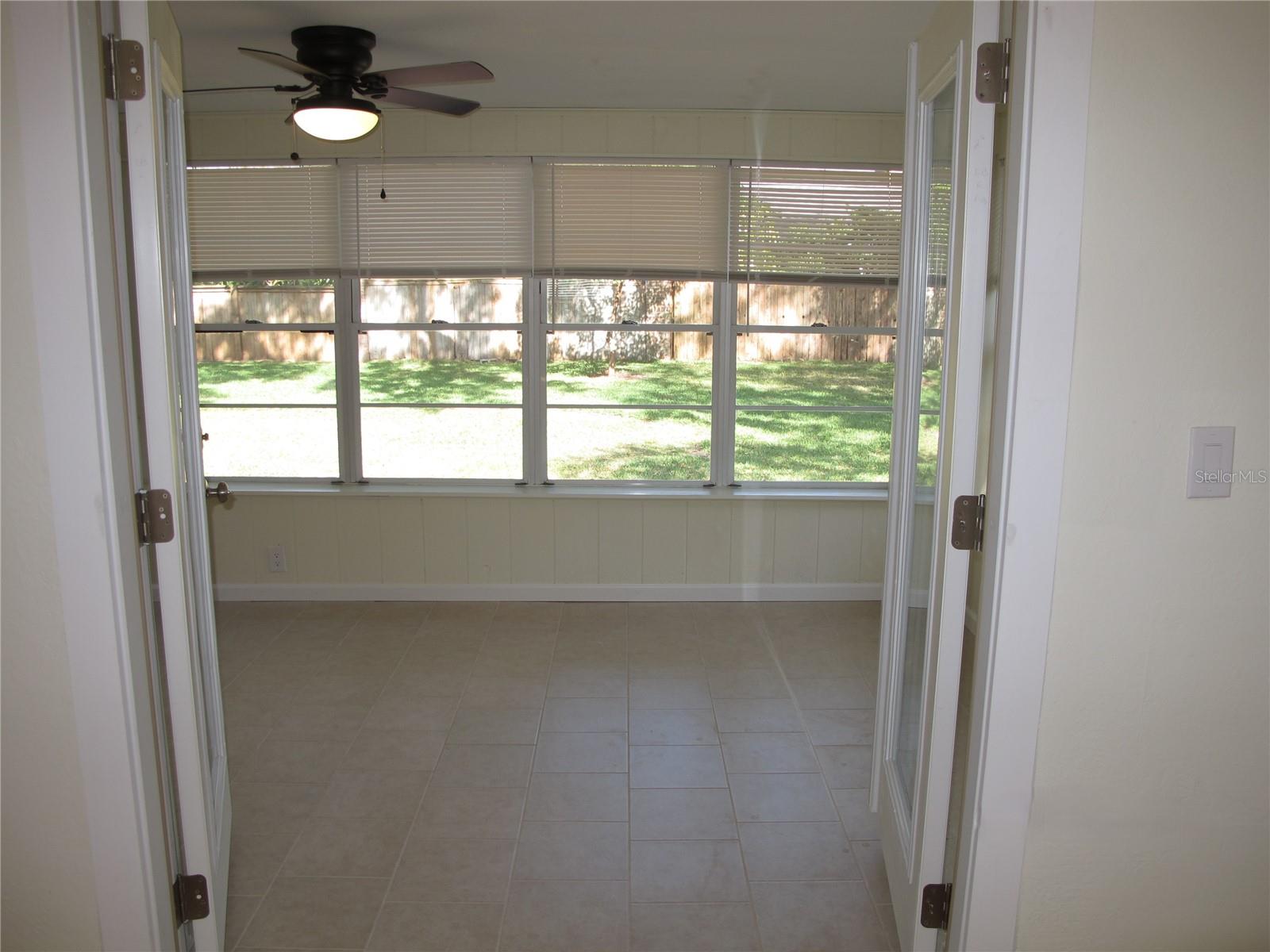 Image 5 of 15 For 915 Boardman Street
