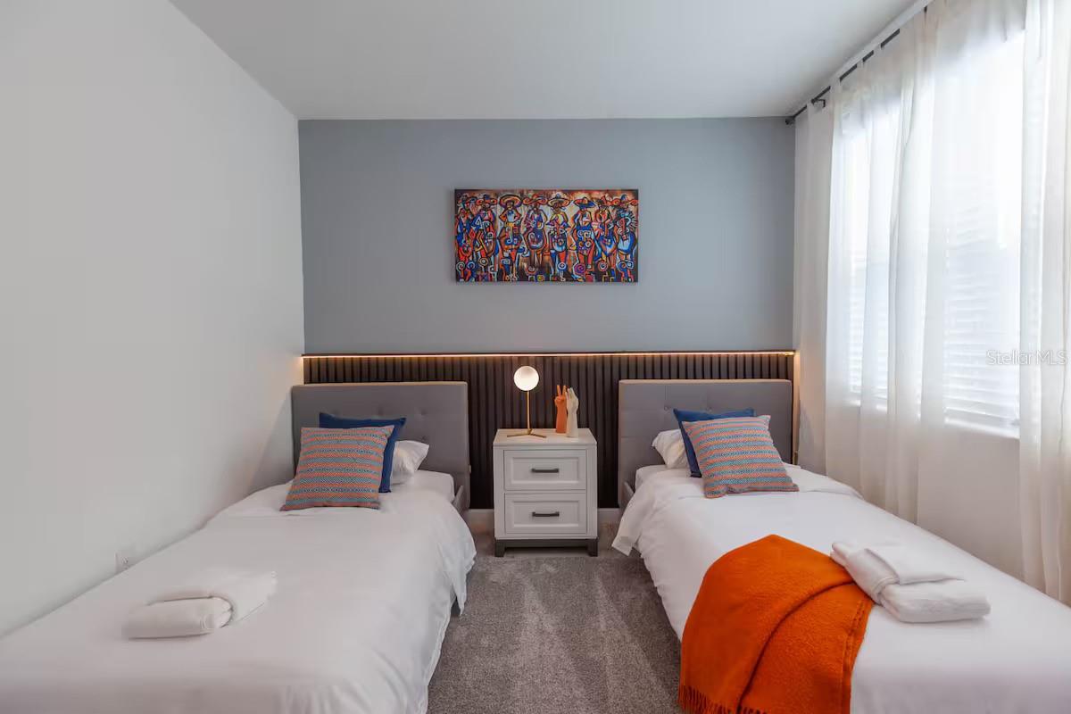 Image 27 of 59 For 2924 Protagonist Street