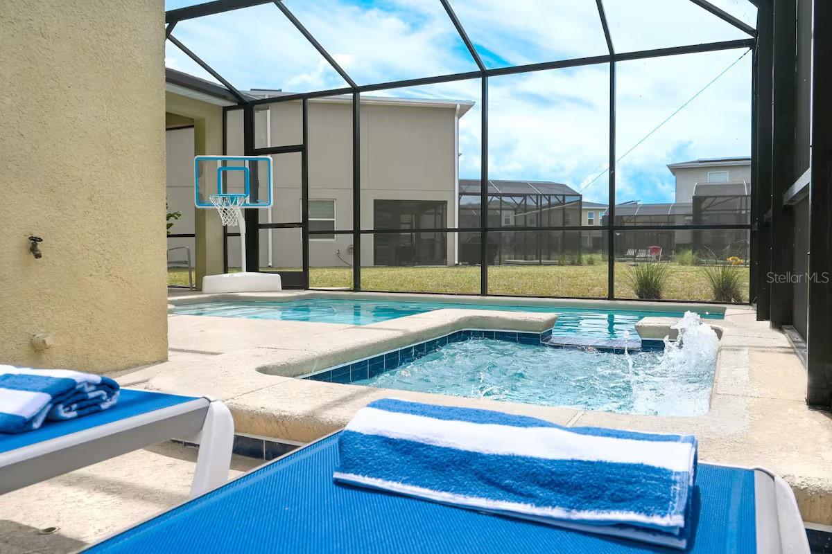 Image 31 of 59 For 2924 Protagonist Street