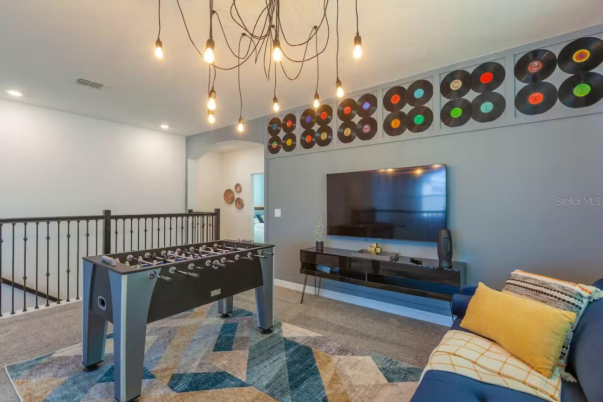 Image 35 of 59 For 2924 Protagonist Street