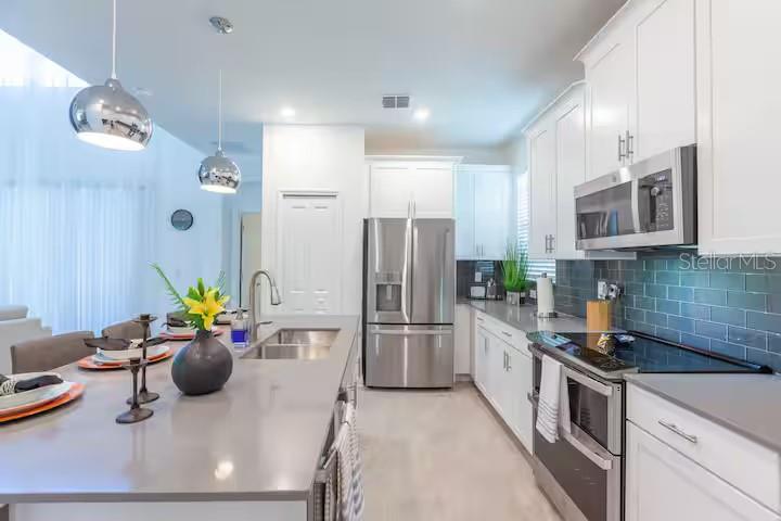 Image 4 of 59 For 2924 Protagonist Street