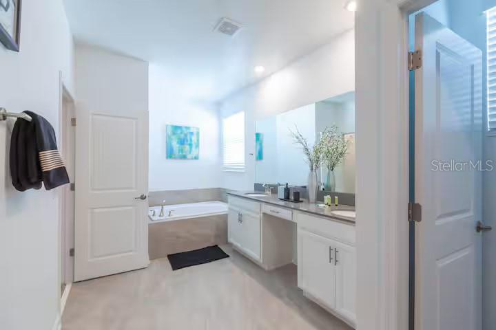 Image 54 of 59 For 2924 Protagonist Street